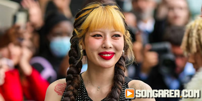 k-pop icon hyuna collapses onstage at macau festival